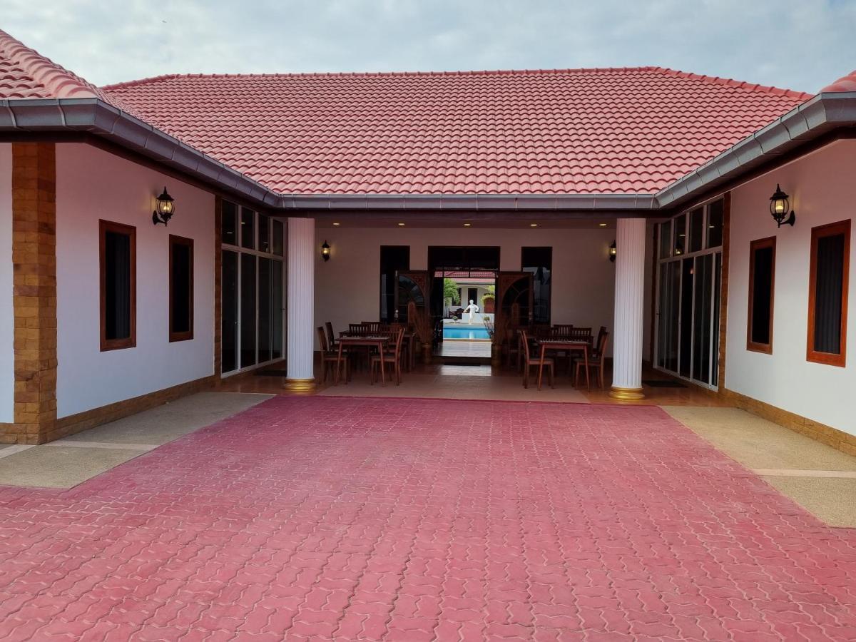 Meyers Hua Hin Hotell Eksteriør bilde